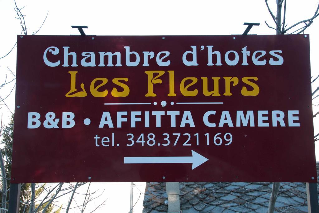 Chambres D'Hotes Les Fleurs 필라 외부 사진