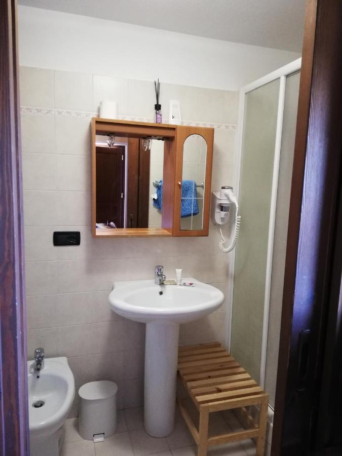 Chambres D'Hotes Les Fleurs 필라 외부 사진